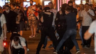 Photo of O persoană ar fi decedat în timpul manifestațiilor de la Minsk. Protestatarul, călcat de tehnica militară