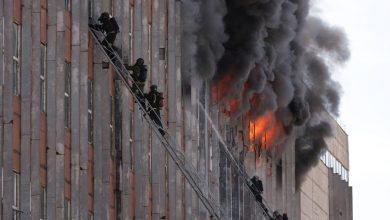 Photo of video | Incendiu puternic la Tiraspol! Mai multe echipe de pompieri au luptat cu flăcările violente dintr-o fabrică
