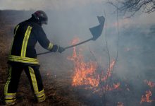 Photo of Câmpiile Moldovei continuă să fie afectate de incendii. Un imaș, cuprins de flăcări la Cahul