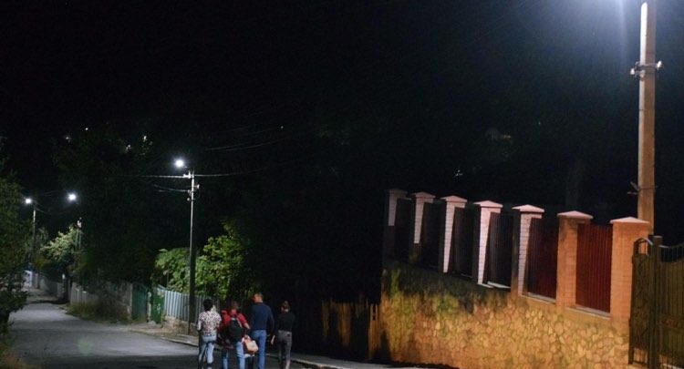 Photo of foto | Primarii din echipa lui Șor au dat în exploatare sisteme de iluminat stradal în două sate din Orhei. Rețeaua are circa 30 km