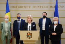 Photo of Violeta Ivanov a chemat deputații la unitate: Să lăsăm războiul politic la o parte, suntem aleșii poporului