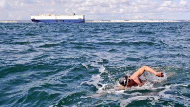 Photo of Un bărbat voia să ajungă din Anglia în Franța înotând, dar a fost dat dispărut. Unde l-au găsit salvatorii?
