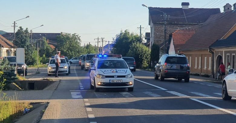Photo of Accident în România, cu implicarea unui microbuz din Moldova. Care este starea pacienților?