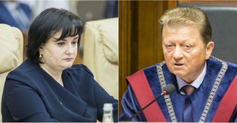 Photo of Viorica Dumbrăveanu a primit Ordinul de Onoare, iar fostul președinte al Curții Constituționale – Ordinul Republicii. Ce funcționari se mai pot lăuda cu distincții de stat?