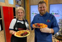 Photo of video | „Secretele” din bucătăria Violetei Ivanov. Candidata Partidului ȘOR a fost invitata unui show culinar