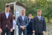 Photo of video | „Hai să deschidem toaleta. Am pregătit și număr artistic”. Inaugurarea din Rîșcani, parodiată de Banca de Bancuri
