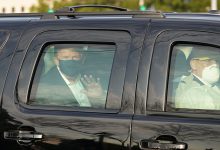 Photo of video | Trump s-a plimbat cu mașina prin fața susținătorilor pentru a le mulțumi. Reacția doctorilor