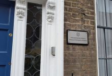 Photo of Moldovenii din Irlanda riscă să nu poată vota pe 1 noiembrie? Ambasada nu are deocamdată permisiune pentru desfășurarea alegerilor
