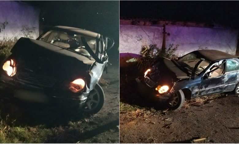 Photo of foto | Accident tragic aproape de miezul nopții. O mașină s-a răsturnat, iar șoferul a fost „aruncat” la 20 de metri