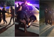 Photo of video | Un polițist a rămas cu haina ruptă, iar altul cu degetul fracturat după ce au oprit un șofer în stare de ebrietate. „O să pun lumânări și o să te mănânce iadul”