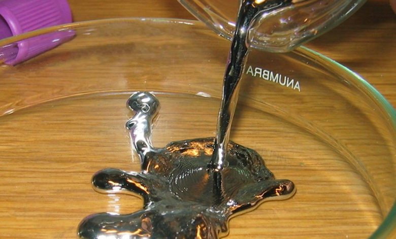 Photo of Jumătate de kilogram de mercur, găsit în zona de frontieră. Persoane necunoscute ar fi ascuns substanța într-o clădire părăsită