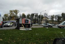 Photo of foto, video | Încă o ambulanță din capitală, implicată într-un accident. Un copil a fost rănit