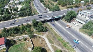 Photo of Podul de pe strada Mihai Viteazul este în stare deplorabilă. Secțiunea ar putea intra în reparație capitală