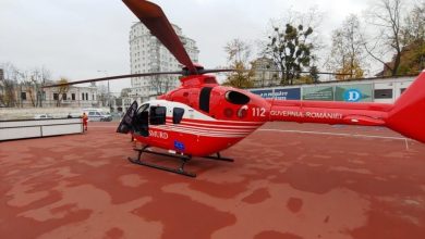 Photo of foto | Elicopterul SMURD a preluat din capitală un medicament pentru un pacient din România
