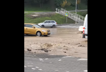 Photo of video | Inundație la intersecția străzilor Albișoara și Alecsandri din Chișinău