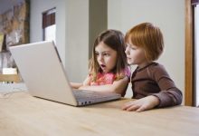 Photo of studiu | Aproape 50% dintre părinţii copiilor care au acces la internet folosesc aplicaţii de control parental