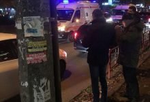 Photo of foto | Accident la Botanica. Două tinere, de 16 și 19 ani, au ajuns la spital după ce au fost lovite de o mașină 
