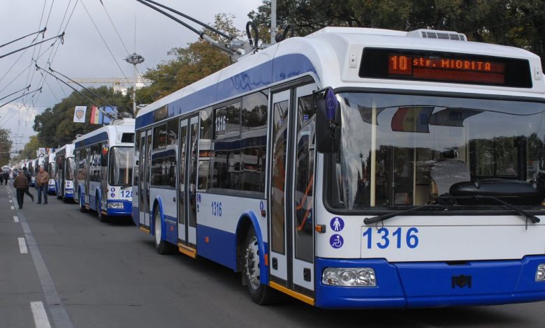 Photo of Atenție! Circulația transportului public, sistată pe mai multe străzi din centrul capitalei