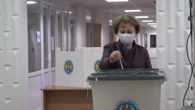 Photo of video | Greceanîi spune pentru ce a votat: „Ploaia presupune liniște și calm. Pentru asta…”