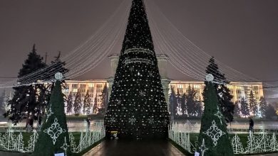 Photo of Fără târguri, dar cu mai mulți pomi de Crăciun în capitală. Locurile în care au fost amplasați