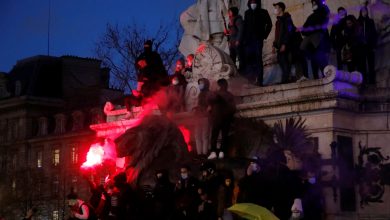 Photo of foto, video | O nouă zi de manifestații în Franța: Mii de oameni au protestat pe străzile Parisului