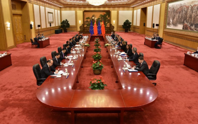 Photo of UE și China sunt aproape de un acord istoric după șapte ani de negocieri. Ce prevede înțelegerea și care sunt promisiunile Beijingului
