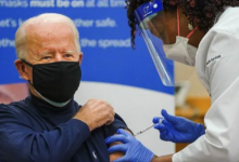 Photo of video | Joe Biden s-a vaccinat, public, împotriva COVID-19