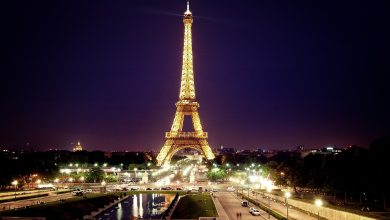 Photo of foto | O secțiune din scara Turnului Eiffel a fost vândută la licitație cu 274.000 euro