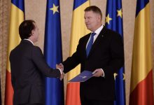 Photo of România: Iohannis a semnat decretul pentru desemnarea lui Cîţu candidat la funcţia de prim-ministru