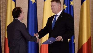 Photo of România: Iohannis a semnat decretul pentru desemnarea lui Cîţu candidat la funcţia de prim-ministru