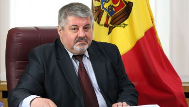 Photo of Avocatul Poporului, îngrijorat de cum s-au votat unele legi: Nerespectarea democrației parlamentare poate duce la degradare