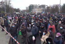 Photo of Transportatorii vor protesta marți la Parlament