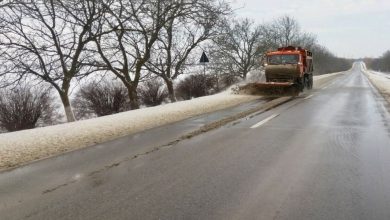 Photo of Lunecuș pe mai multe trasee din țară. Drumarii intervin și îndeamnă șoferii să respecte regulile de circulație