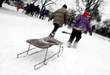 Photo of Derdelușurile, numai bune pentru noi aventuri de iarnă. Șase aspecte de care să ții cont la alegerea saniei potrivite