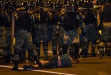 Photo of Amnesty International: Protestatarii închişi din Belarus, supuşi torturii