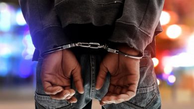 Photo of Ar fi pretins mită de 22 de mii de euro sub pretextul că poate influența o decizie a magistraților CSJ: Un bărbat, reținut de oamenii legii