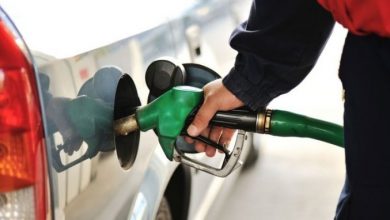 Photo of Benzina se ieftinește din nou, în timp ce motorina se scumpește. Cât vor costa pe 22 iunie