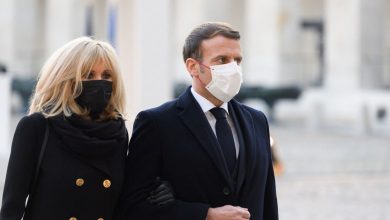 Photo of Prima-doamnă a Franței, testată pozitiv de COVID la 7 zile după Emmanuel Macron