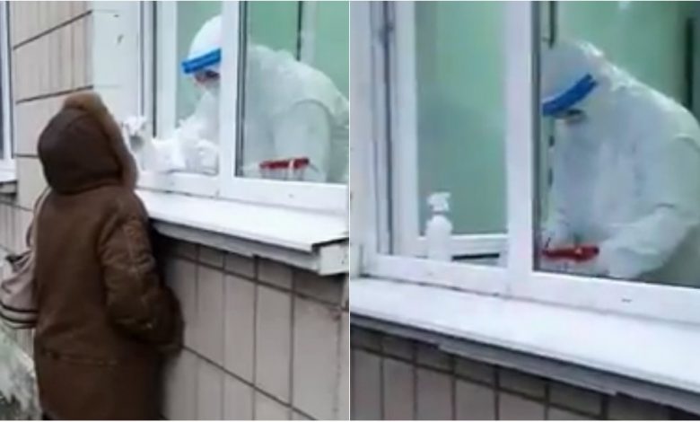 Photo of video | Probele pentru COVID-19, prelevate peste geam la Cricova. Momentul în care unei paciente i se face testul