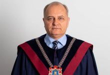 Photo of Judecătorul Curții Constituționale, Eduard Ababei, a decedat la vârsta de 52 de ani