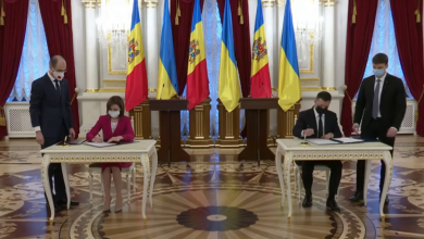 Photo of video | „E începutul unei noi relații dintre Ucraina și Moldova”: Primele declarații ale lui Zelenski și Sandu. Au semnat un acord bilateral