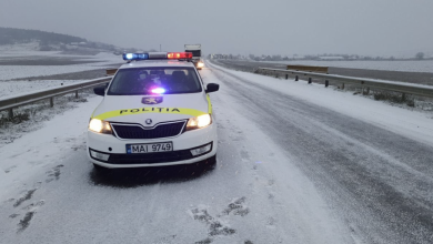 Photo of Se circulă în condiții de iarnă: Șoferii, îndemnați să evite unele străzi din Chișinău, dar și să fie prudenți