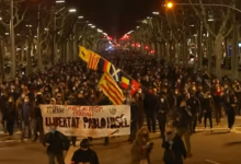 Photo of video | A doua noapte de proteste masive în Spania. Manifestanții, nemulțumiți de arestarea unui rapper care a numit „hoț” fostul rege