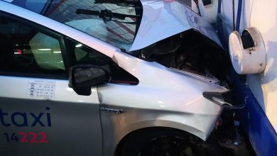 Photo of foto | Încă un accident cu implicarea unui taxi. Șoferul a lovit un troleibuz