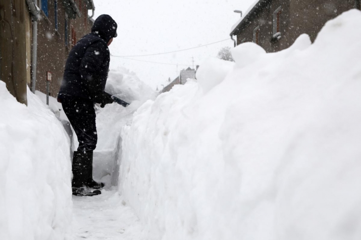 iarna nămeti zapada