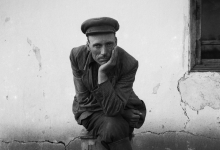 Photo of foto | Circa 4000 de fotografii din viața satului dispărut: Un moldovean, pe paginile Washington Post, după ce a descoperit „o comoară”