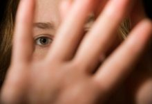 Photo of Un tânăr ar fi vrut să-și mărească numărul de vizualizări, dar s-a ales cu dosar penal. Ce imagini a publicat cu o tânără