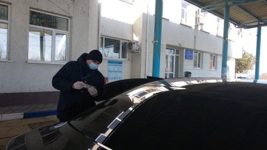 Photo of Un bărbat și-ar fi cumpărat un certificat de înmatriculare fals, pentru a-l avea de rezervă în cazul vreunei încălcări a circulației rutiere