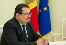 Photo of Michalko nu-și schimbă părerea: „Este îngrijorător când persoane corupte iau decizii privind învestirea Guvernului”