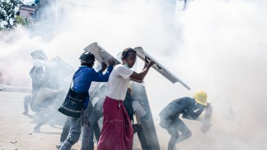 Photo of Manifestațiile din Myanmar, tot mai violente. Cel puțin 38 de protestatari au fost uciși duminică de polițiști